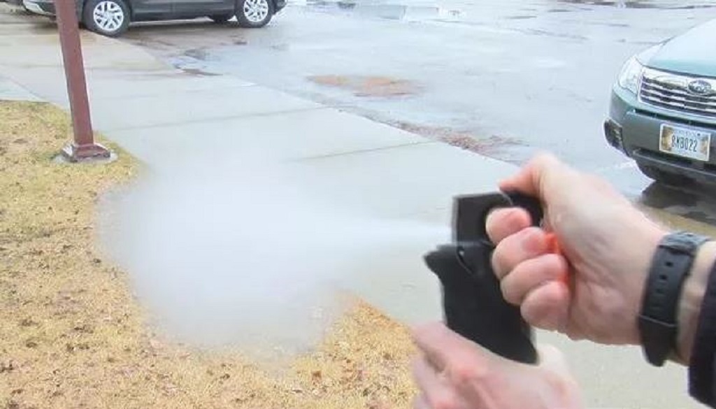 Partnerships help distribute bear spray in Upper Clark Fork