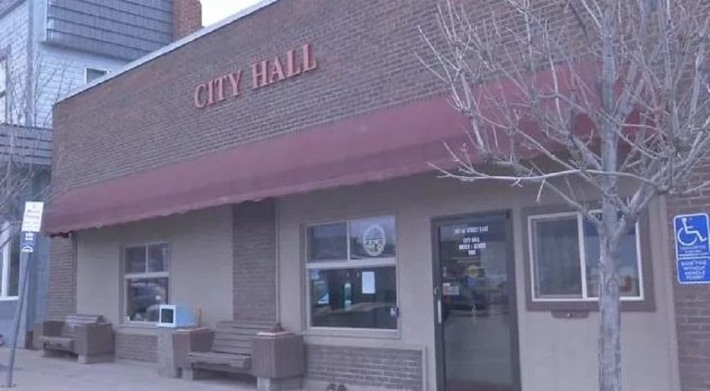 Polson looking for new city manager