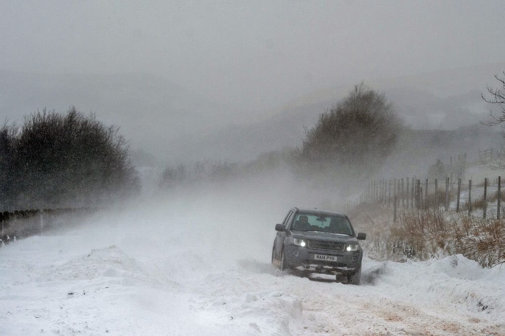Hundreds of flights canceled as winter storms move across the US