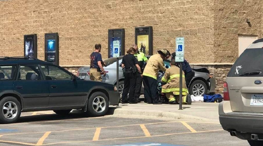 2 hurt after car hits Kalispell building